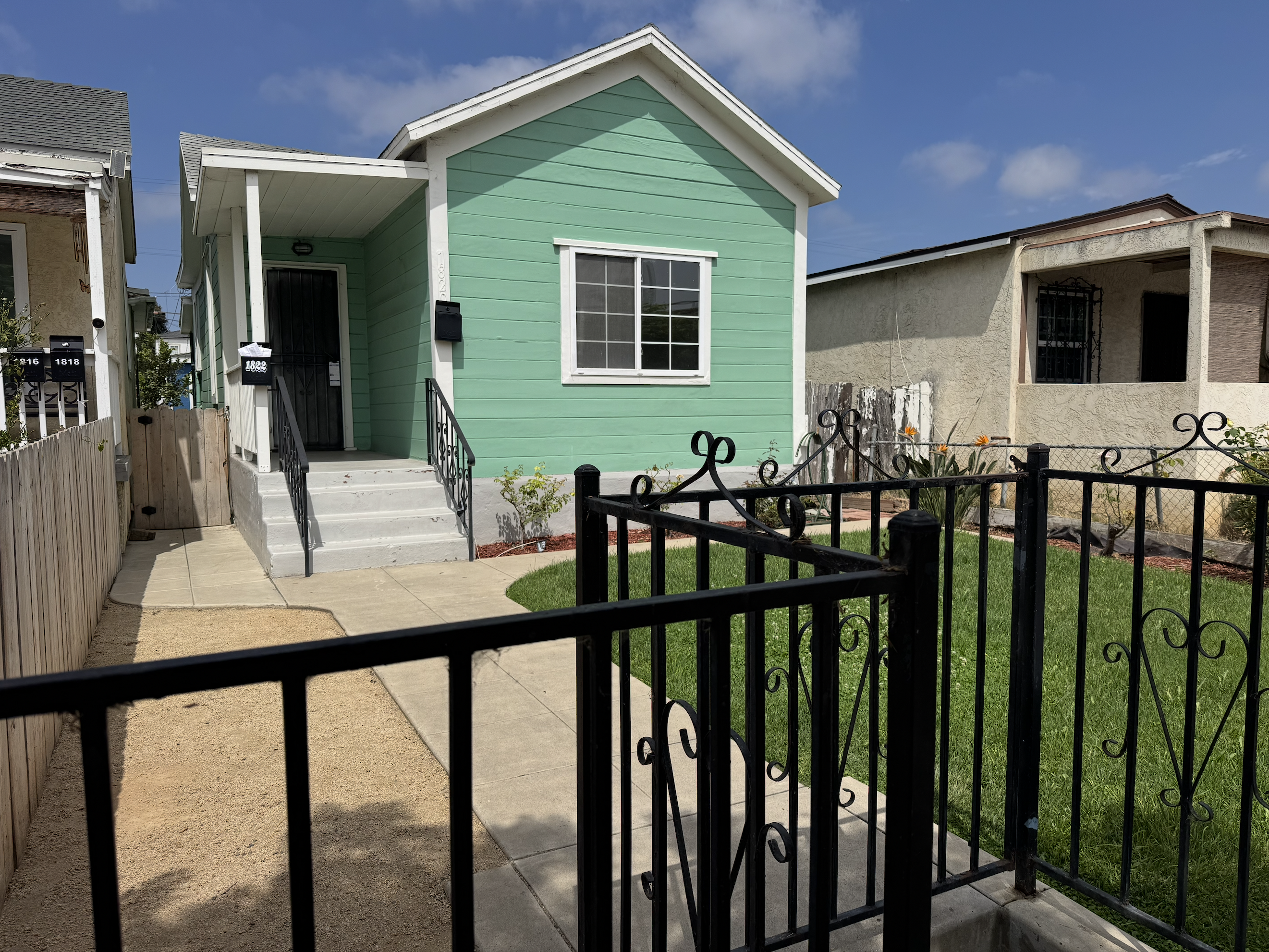 Property main image
